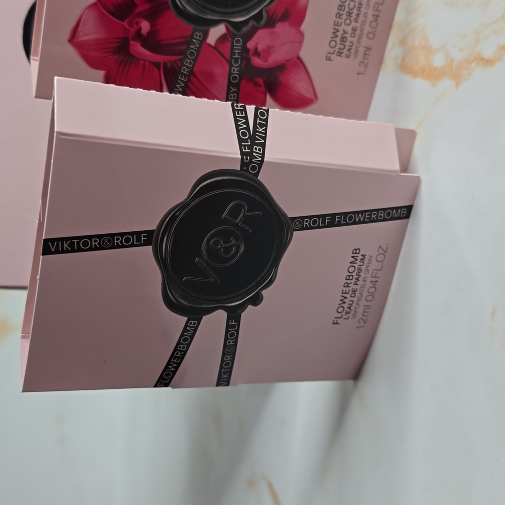 Viktor & Rolf bundle new - Picture 2 of 7